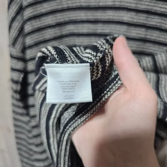 Eileen Fisher Grey and Black Stripe Linen Wool Blend Oversized Knit Sweater - Picture 4 of 4